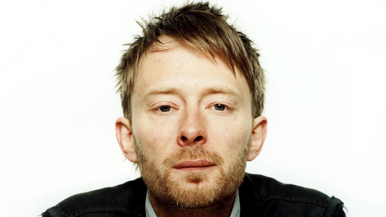 Ve a Thom Yorke tocar con su primer banda