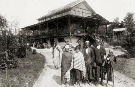 Así fue el zoo de París donde se exhibían humanos a principios del siglo XX
