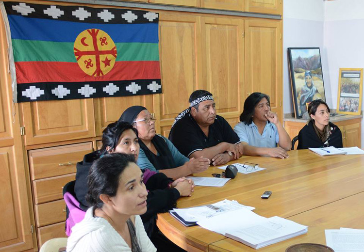 Mapuches denuncian que hay «caminos militarizados» en Neuquén