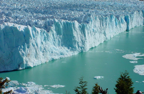 “Queremos que todos los glaciares catastrados por la DGA, incluidos en el inventario nacional del organismo, queden protegidos como reservas de agua dulce”