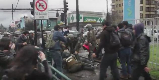 Video de la agresión de Carabineros a estudiantes de la UFRO