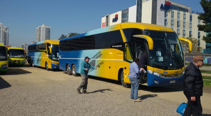 Metro Valparaíso dispuso 20  buses extra para enfrentar paro de transportes