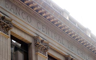 Economía chilena creció 2,7% en junio y rompe con proyecciones de agoreros