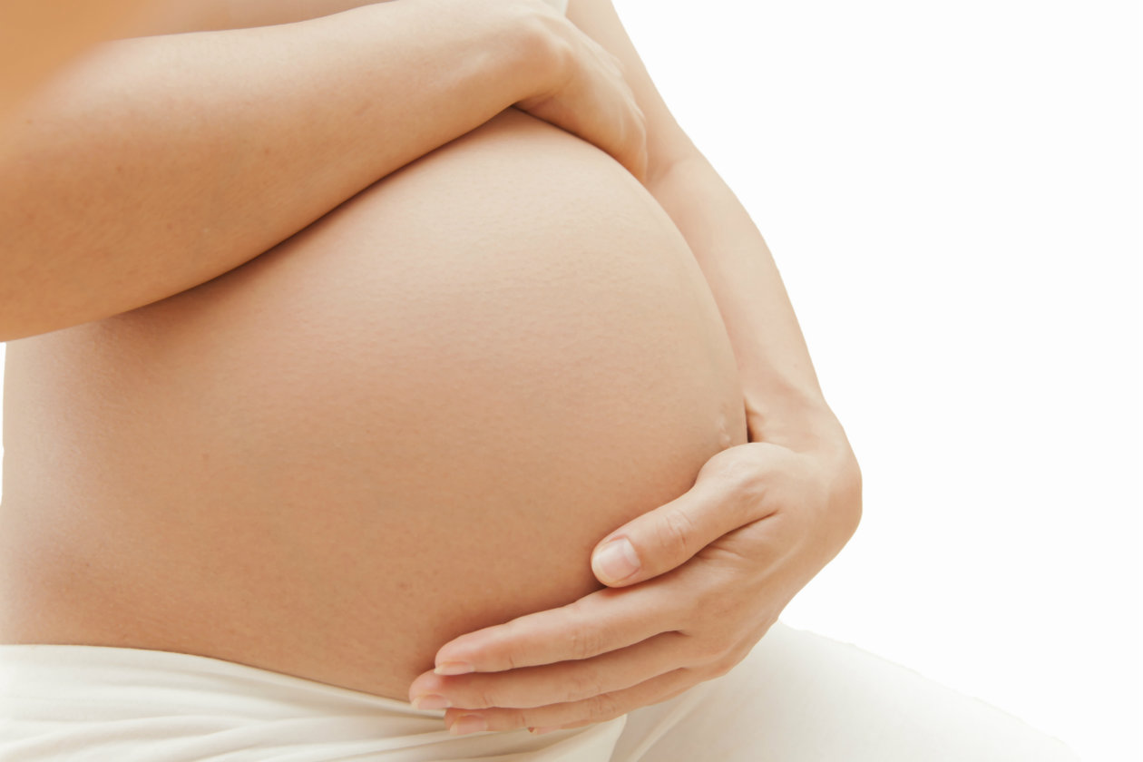 ¿Se puede quedar una mujer embarazada estando ya embarazada?