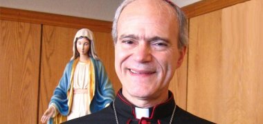 Obispo cree que volver a la esclavitud sería menos lesivo que aprobar el aborto