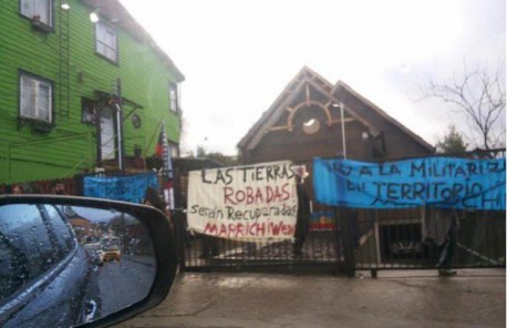 Los Ríos: Comunidades mapuche se toman oficina de Conadi en Valdivia