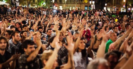 «La única solución a esta crisis es un pacto social con la ciudadanía»