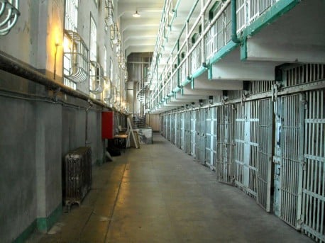 El clásico “Dilema del prisionero” se reproduce en una prisión real con inesperados resultados