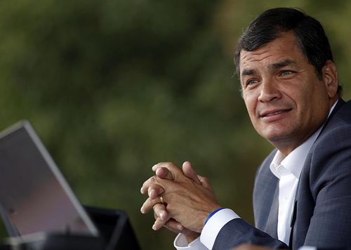 Correa: “Por primera vez en la región hay gobiernos que se parecen a su gente”