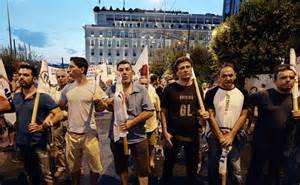 Miles de personas protestan en Atenas contra el nuevo paquetazo neoliberal