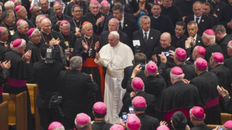 ¿Por qué el Papa despertó la ira de las víctimas de abusos sexuales?