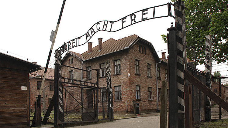 Muertes en Auschwitz