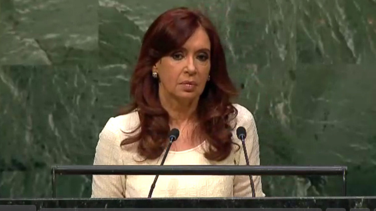 Kirchner: «El rescate de las economías es un eufemismo para el rescate de los bancos»
