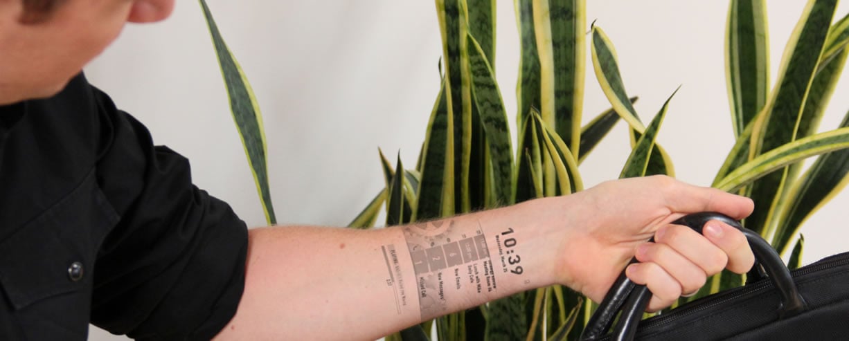 Crean dispositivo para hacer tatuajes cambiantes con implantes en la piel