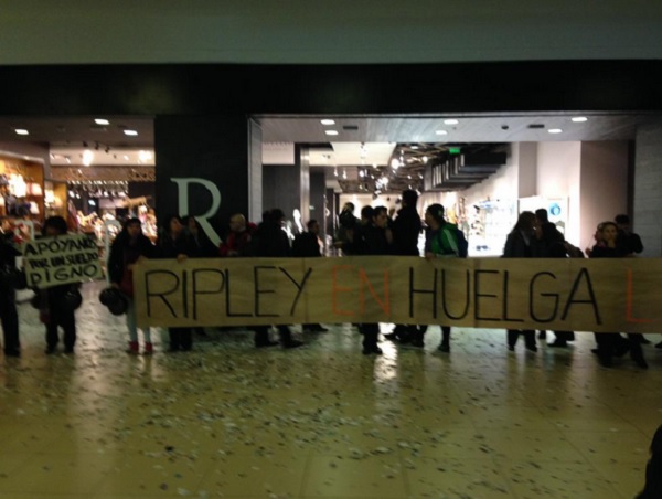 1.300 trabajadores de Ripley inician huelga por mejoras salariales