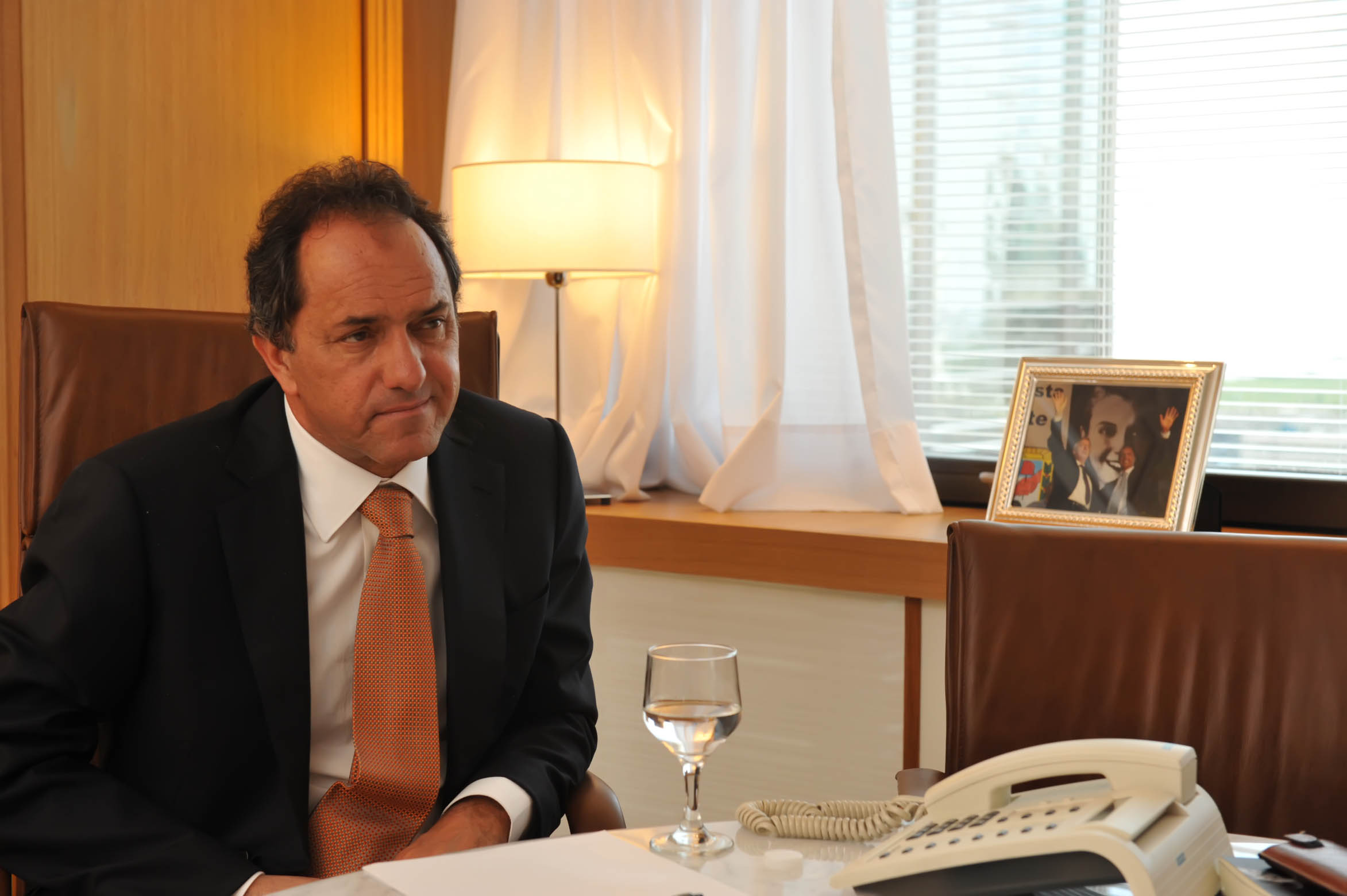 Daniel Scioli está adelante en la carrera Presidencial Argentina