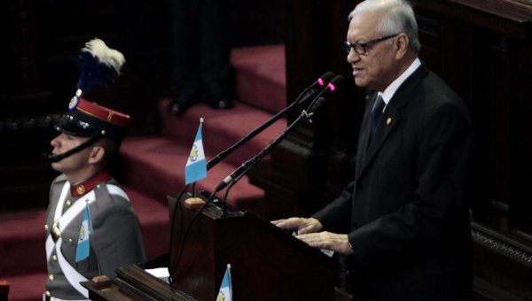 Guatemala continúa a la espera de un vicepresidente