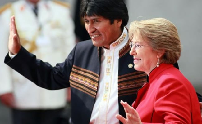 Evo Morales dice que buscará “personalmente” a Bachelet para comenzar el diálogo