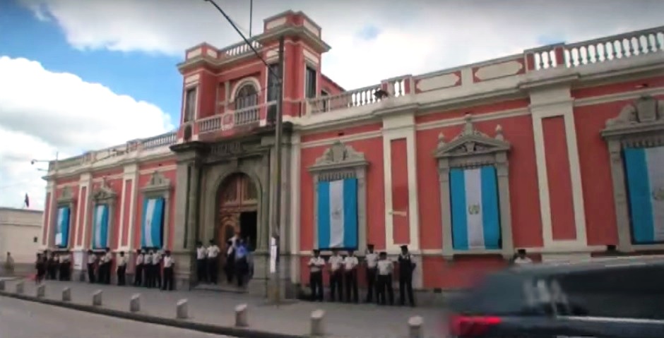 ¿Derechización en Guatemala?