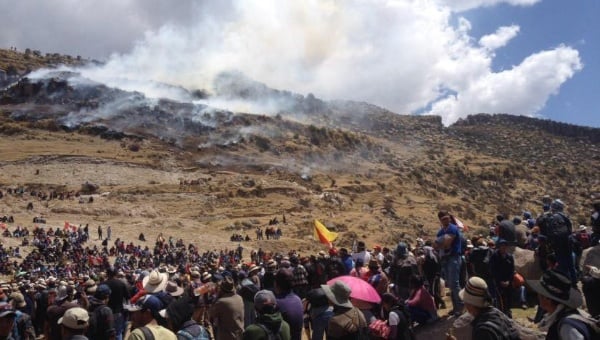 Tensión en Perú por protestas que dejaron cuatro muertos