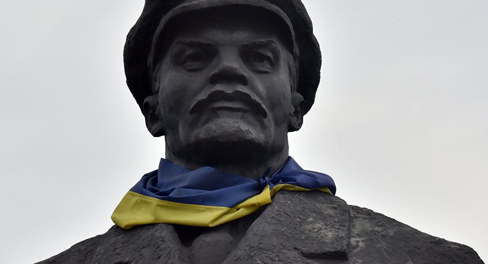 Ucrania eliminará del mapa a figuras históricas del comunismo