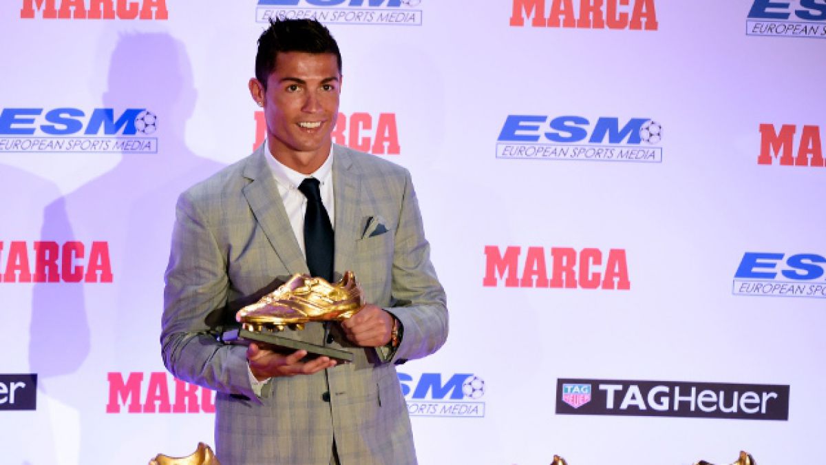 Cristiano Ronaldo recibe un nuevo botín de oro