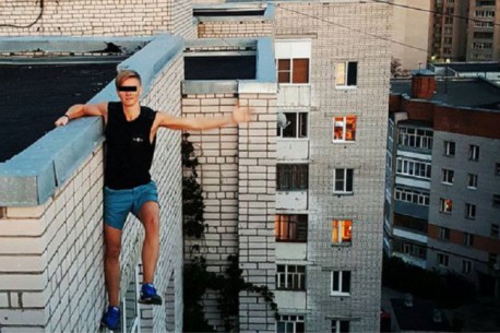 Las formas más absurdas de morir por hacerse un «selfie» en situaciones extremas