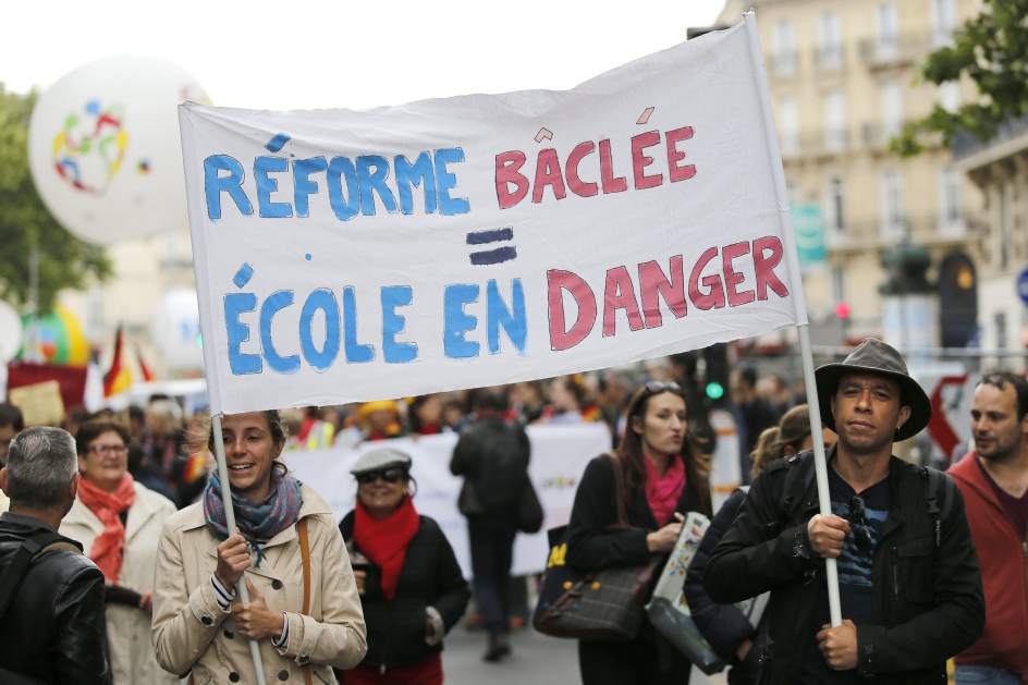 Protestas en Francia por los recortes en la educación pública