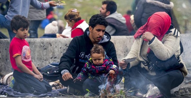 Austria construirá una valla para frenar la entrada de refugiados