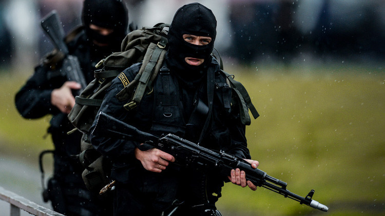 Detienen en Moscú a 20 terroristas islamistas