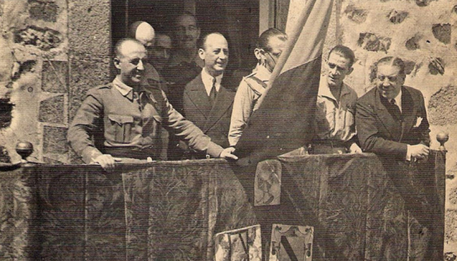 Francisco Franco pierde el título de Alcalde Honorario de Santander y todas las distinciones concedidas por la ciudad