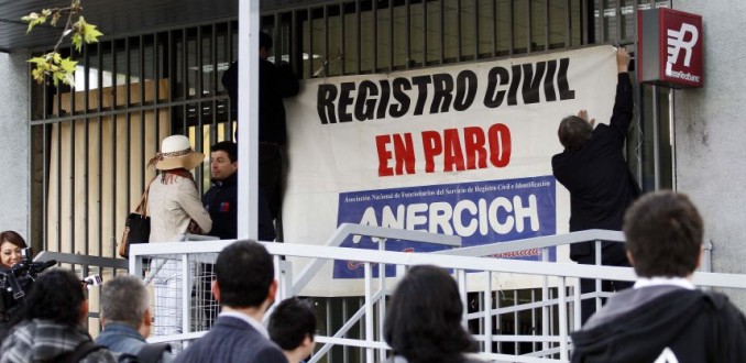 Registro Civil abrirá 15 minutos tarde a modo de protesta