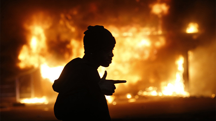 «Son incendios provocados»: Queman 6 iglesias cerca de Ferguson en 10 días