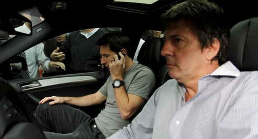 Fiscalía exculpa a Messi y pide 18 meses de cárcel para su padre