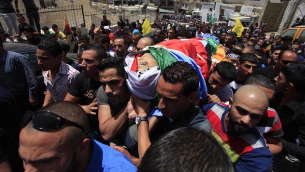 Violencia israelí en Palestina deja 31 muertos y 3.000 heridos
