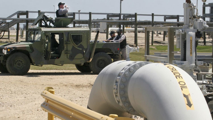 ¿Para qué EE.UU. vende sus reservas estratégicas de petróleo?
