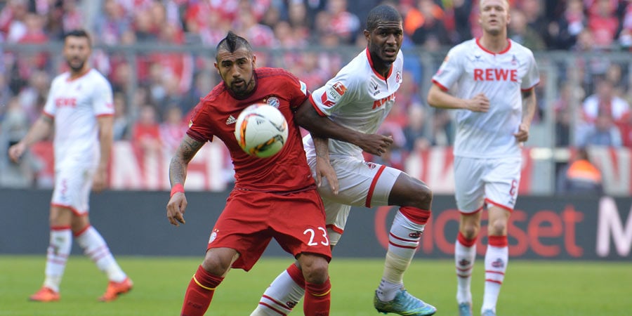 Vidal anota y Bayer sigue dominando la Bundesliga