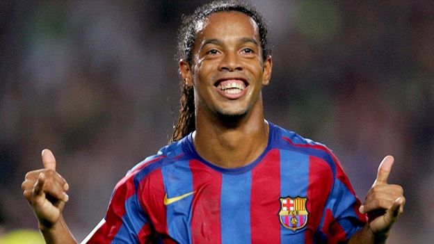 Real Madrid vs Barcelona: Se cumplen 10 años de la ovación a Ronaldinho en el Bernabéu |VIDEO