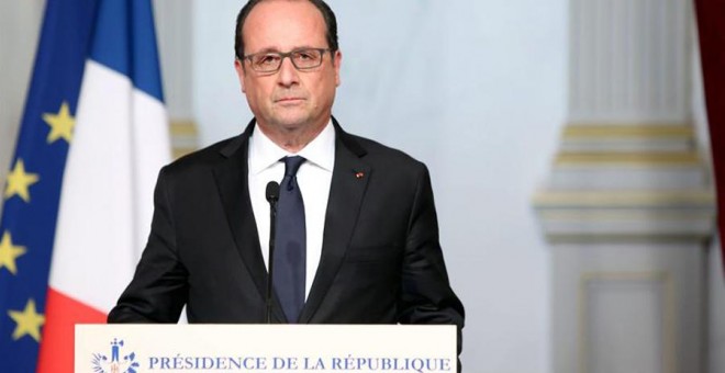 Hollande: «Los terroristas se organizaron en el exterior de  Francia con cómplices internos»
