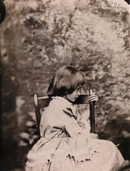 Una serie fotográfica de Lewis Carroll incluye a la verdadera Alicia en el País de las Maravillas