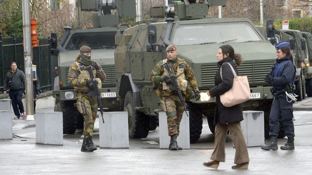 Nueve días de psicosis policial creciente en Bruselas con detenciones y muchos interrogantes