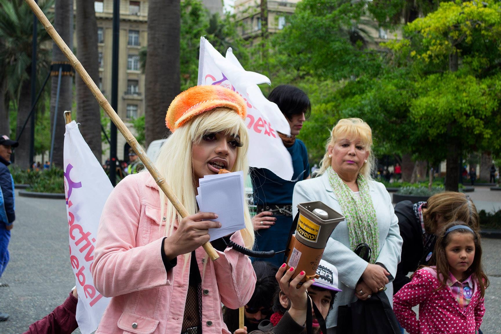 Transgéneros protestan y acusan transfobia desde el Poder Judicial