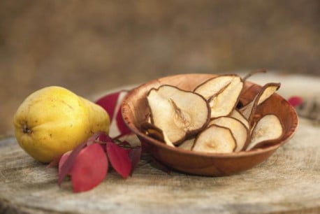 Descubre cómo deshidratar frutas usando el microondas
