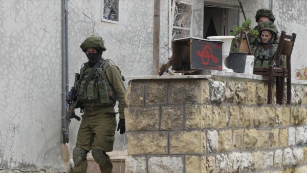 Fuerzas israelíes matan a otro palestino en hospital de Hebrón