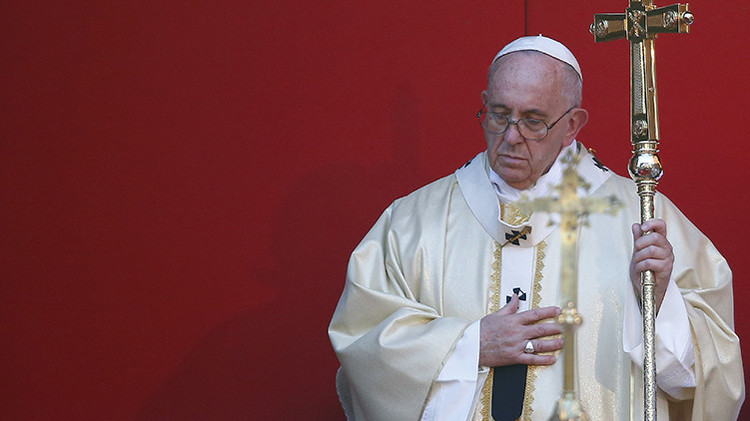 Nuevo escándalo en la Iglesia: «Fui esclavo sexual de una secta católica de depravados»