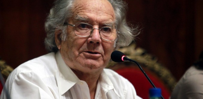 Premio Nobel de La Paz rechaza editorial de diario argentino