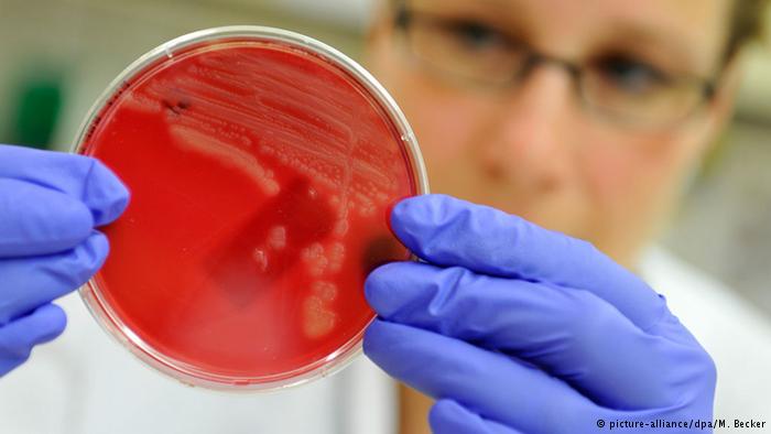 Descubren nueva mutación resistente al antibiótico más fuerte