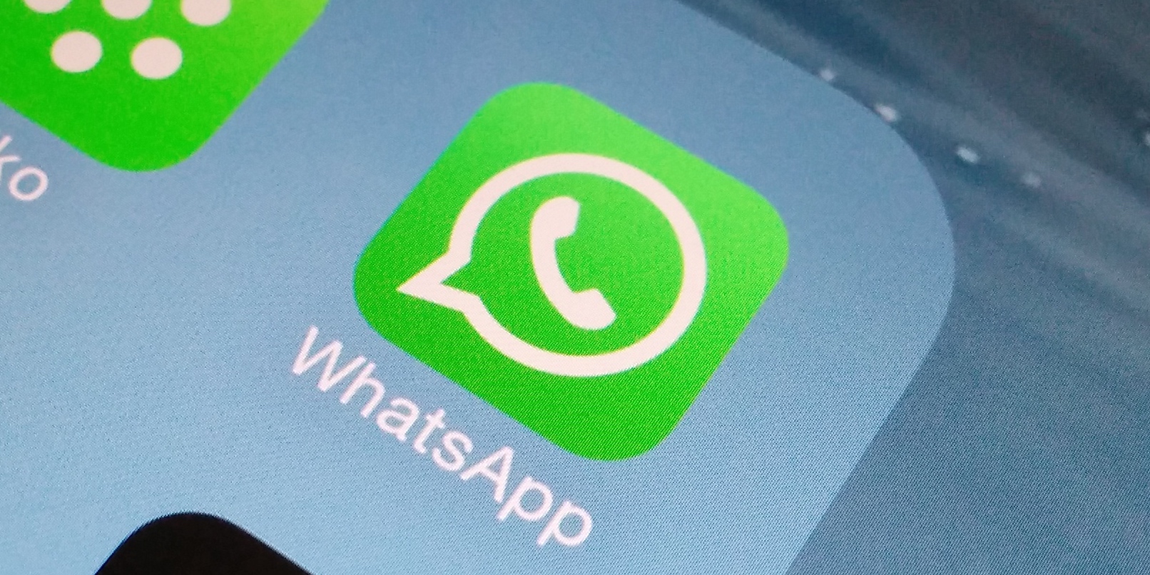 Blogero indio logró bloquear WhatsApp completamente si haces esto
