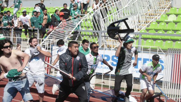 Carabineros anuncia la creación de «una policía especial» para espectáculos deportivos