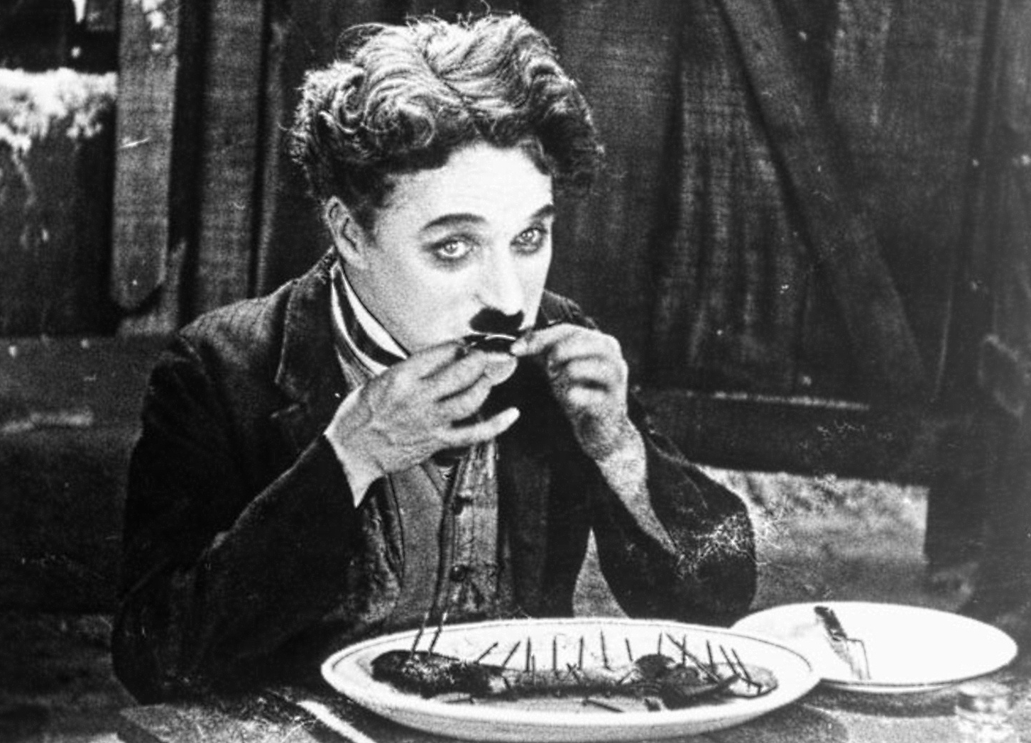 #UnDíaComoHoy moría en Suiza Charles Chaplin